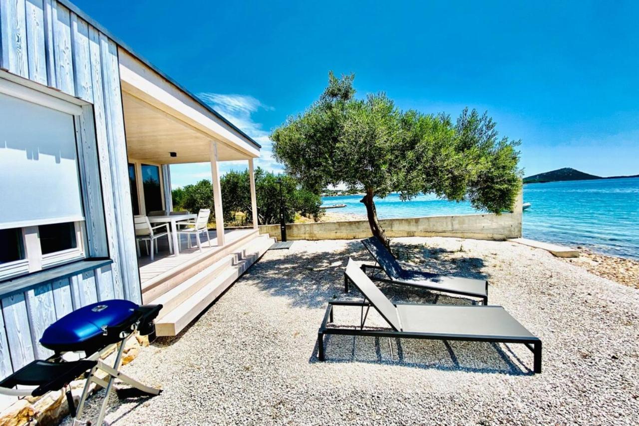 Buqez Eco Resort - Beach Villa 28 - Directly By Beach Drage Exterior photo