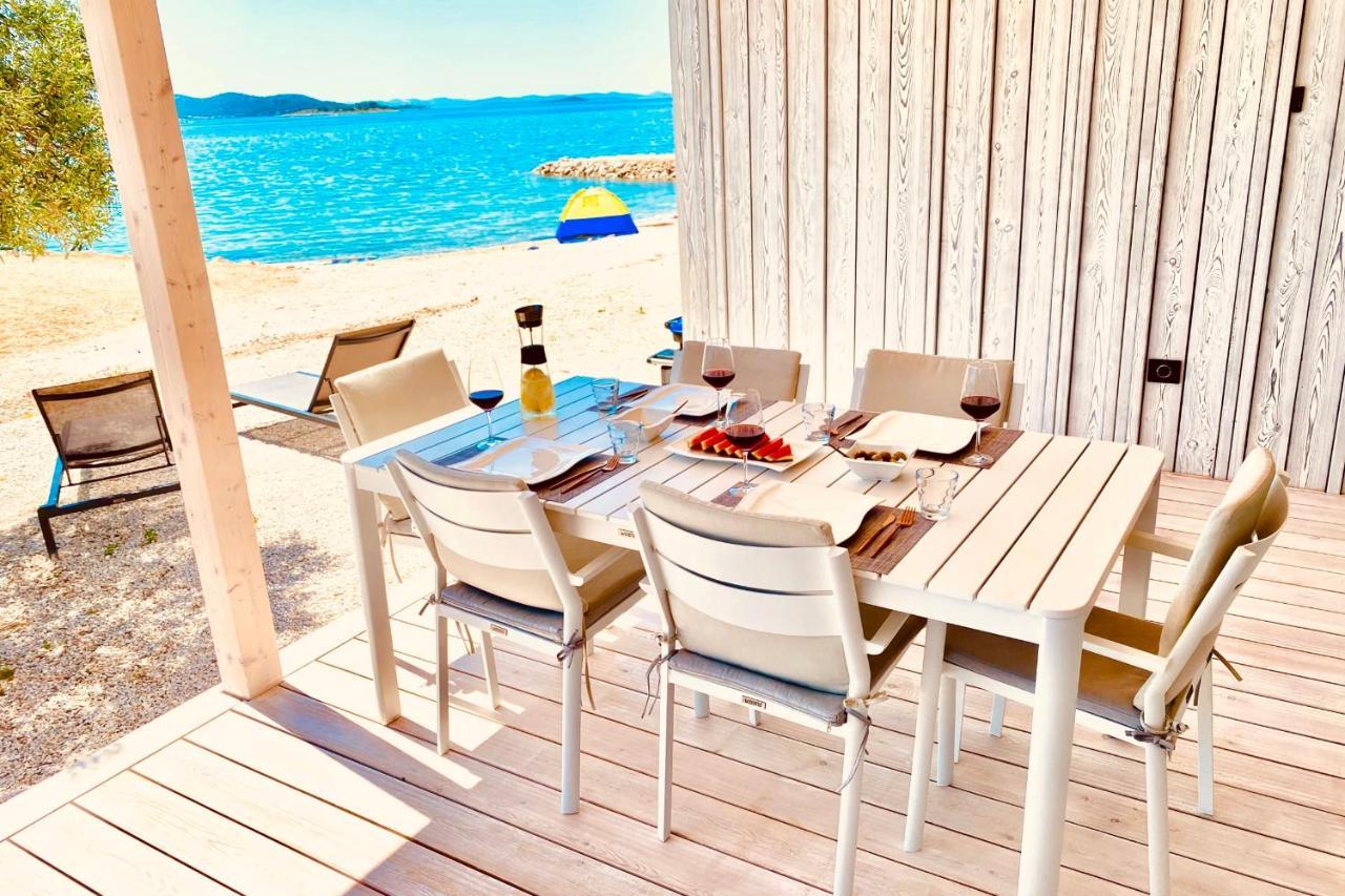 Buqez Eco Resort - Beach Villa 28 - Directly By Beach Drage Exterior photo